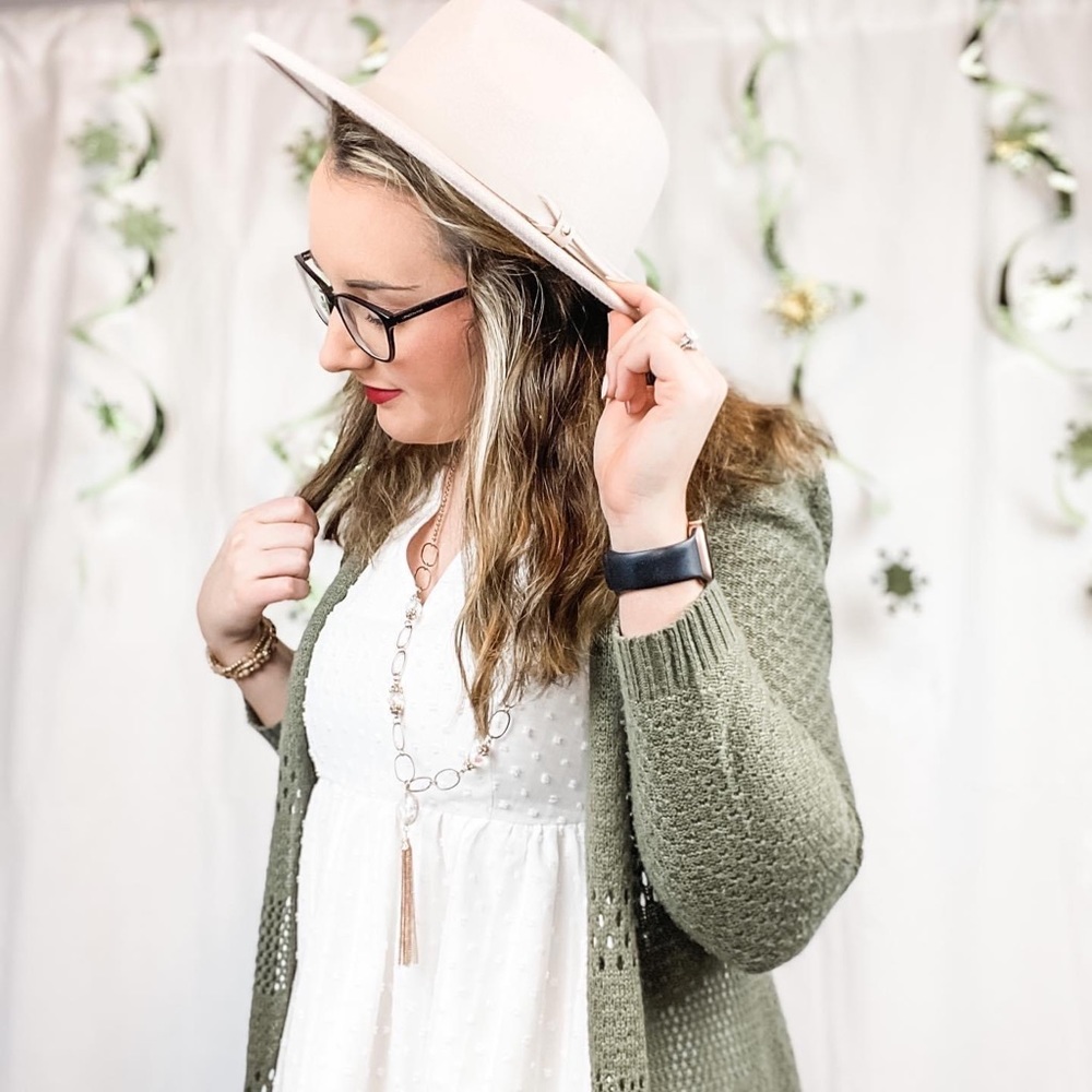 Cream Cowgirl Hat